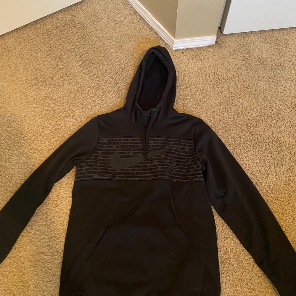 Black Nike hoodie